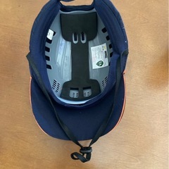 ヘルメットキャップの画像