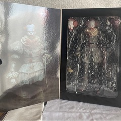 It IT イット THE END フィギュア 箱 付属品付き 2体セットの画像
