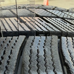 BRIDGESTONE BLIZZAK VRX3 スタッドレスタイヤ 15インチの画像