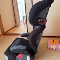 ジュニアシートの画像