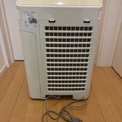 シャープ 加湿空気清浄機  KC-B50【ジャンク品】の画像