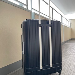 大型スーツケース、お譲りします。の画像