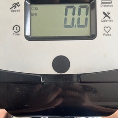 収納できるサイクリングマシーンの画像