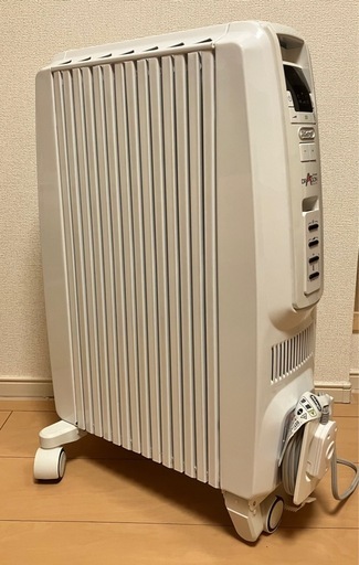 短期出品★デロンギ　オイルヒーター　TDD0712W デロンギオイルヒーターTDD0712W (カナタ) 京王多摩センターの季節