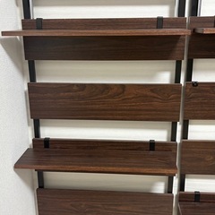 つっぱりラック棚壁面収納ラックの画像