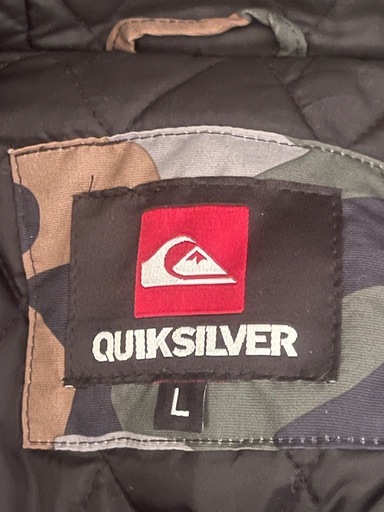 QUIKSILVERダウンジャケット