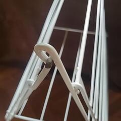 【引き取り限定】 折りたたみ式 室内物干しスタンド ③の画像