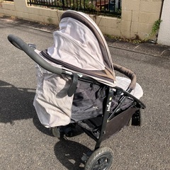 ベビーカー　の画像
