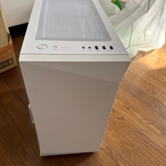 パソコンケースの画像