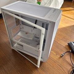 パソコンケースの画像