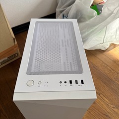 パソコンケースの画像