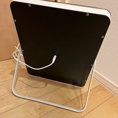 ほぼ新品❗️女優ミラー　鏡　調光LED付きの画像