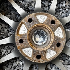 enkei rivazza 16インチ ホイール 16x7J スタッドレスタイヤ　IG60 付きの画像