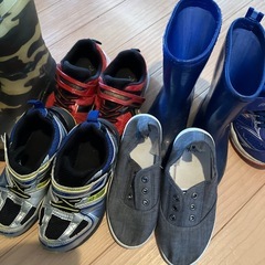 子ども靴、長靴まとめての画像