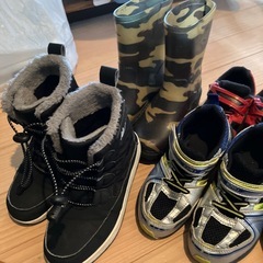 子ども靴、長靴まとめての画像
