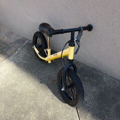 【中古】幼児用ストライダー Sparky 初めての自転車練習に 動作品 イエロー 黄色 の画像