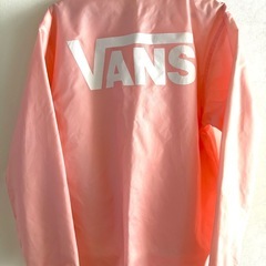 🌟年末年始大特価 VANSナイロンジャケット🌟の画像