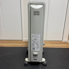 デロンギ　オイルヒーター　HJ0812の画像