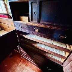 1月2日まで 超レトロな着物箪笥の画像