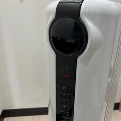 デロンギ オイルヒーター jre0812の画像