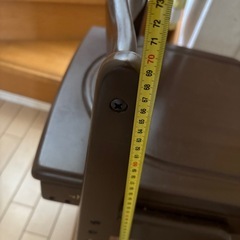 稼働式椅子の画像