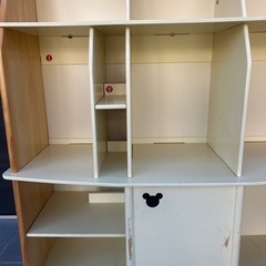 ディズニー英語システムの棚　本棚の画像