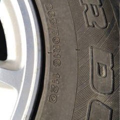 ✨TOYOTAランクルプラド スタッドレスタイヤホイールセット265/70R16の画像