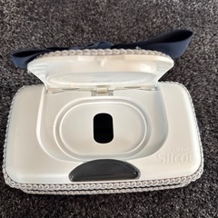ウェットティッシュ入れの画像