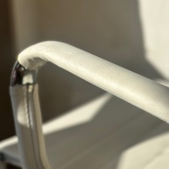 ワークチェア／オフィスチェア（ホワイト）※現状渡しの画像