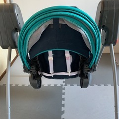 Fisher-price たためる電動スウィング バウンサーの画像