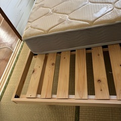 セミダブルベッドの画像