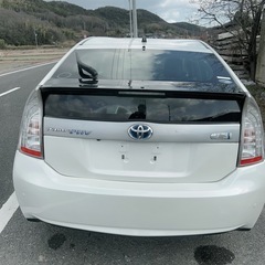 トヨタプリウス30の画像