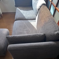ソファー　オットマン付　近場なら配達の画像