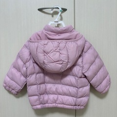 ユニクロ80パーカーの画像