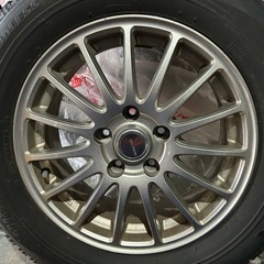 スタッドレスタイヤの画像