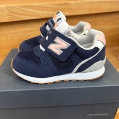 ニューバランス　new balance  14cm こども　キッズ　靴の画像