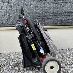 smarTrike ベビーカー三輪車の画像