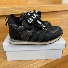 こども　靴　スニーカー　リボン　18cmの画像