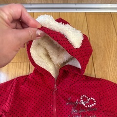 90㎝　女の子　内側ボア　パーカーの画像