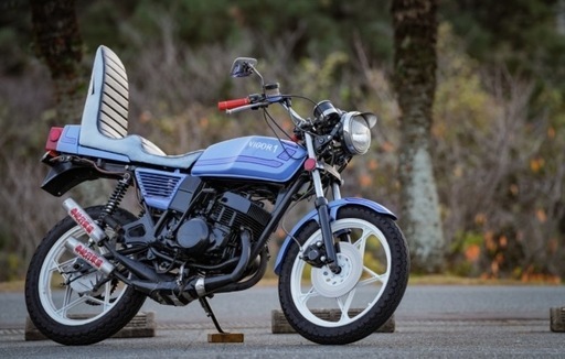 バイク RG250E