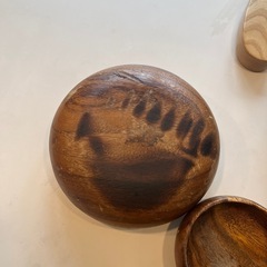 木　　木目調の食器類の画像