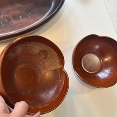 木　　木目調の食器類の画像