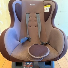 combi（コンビ）　チャイルドシート　wegoの画像