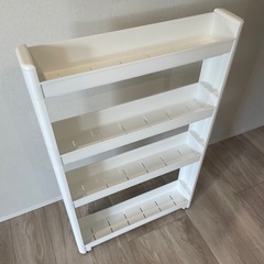 隙間収納の画像