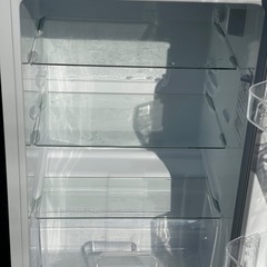 Hisense  商品名  2ドア冷凍冷蔵庫  品番  HR-B1201  種類 :  冷凍冷の画像