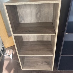 カインズ製の棚２つ無料で差し上げますの画像