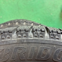 スタッドレスタイヤの画像