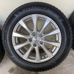 40系アルファードスタッドレスタイヤ・ホイールセットの画像