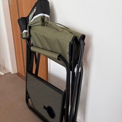 Coleman   サイドテーブル付デッキチェアの画像