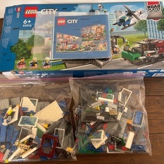 LEGO CITY ポリスステーションの画像